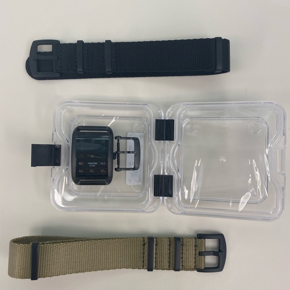 Tom Ford watch matte black 2 extra bands